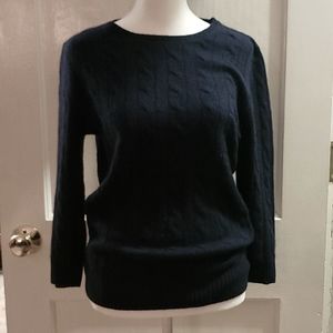 Lightweight Cashmere sweater